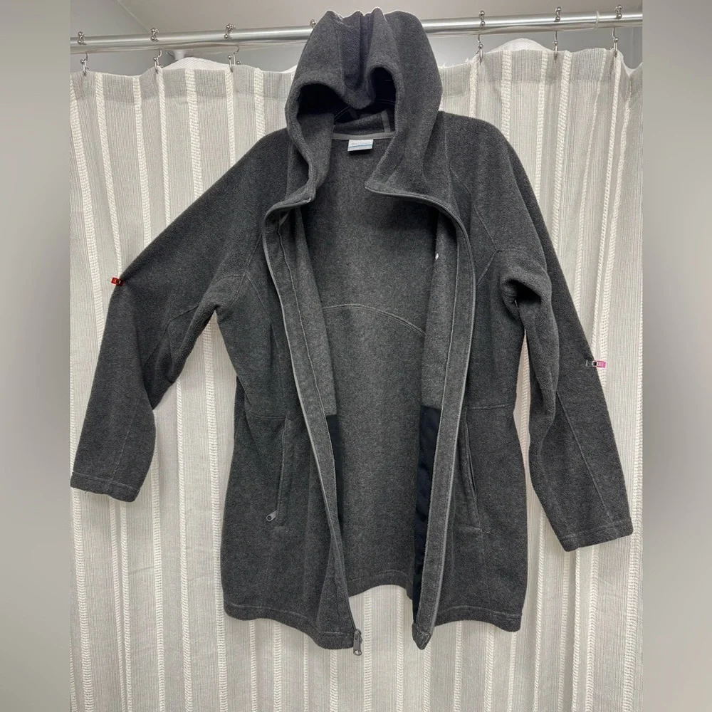 Columbia Gray Fleece‎ Full Zip Jacket with Hood and Zipper Pockets Size 1X